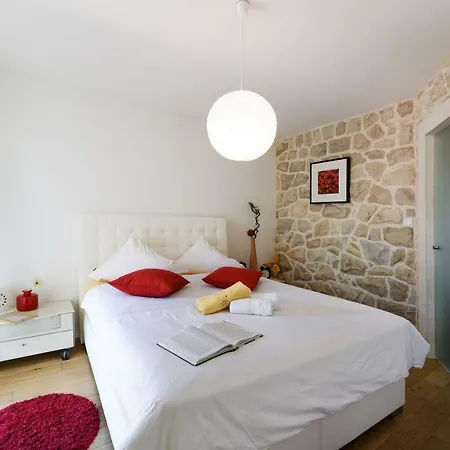 Marina Krusevo-zadar Villa