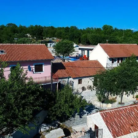 Marina Krusevo-zadar 别墅