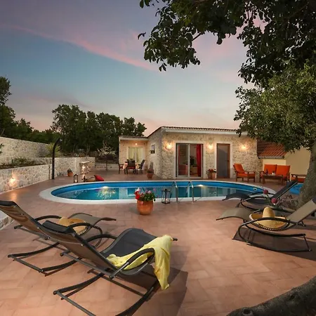 Villa Marina Krusevo-zadar *