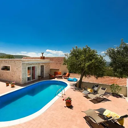 Vila Marina Krusevo-zadar Kruševo