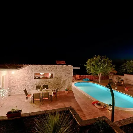 Marina Krusevo-zadar Villa *