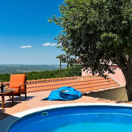 Marina Krusevo-zadar